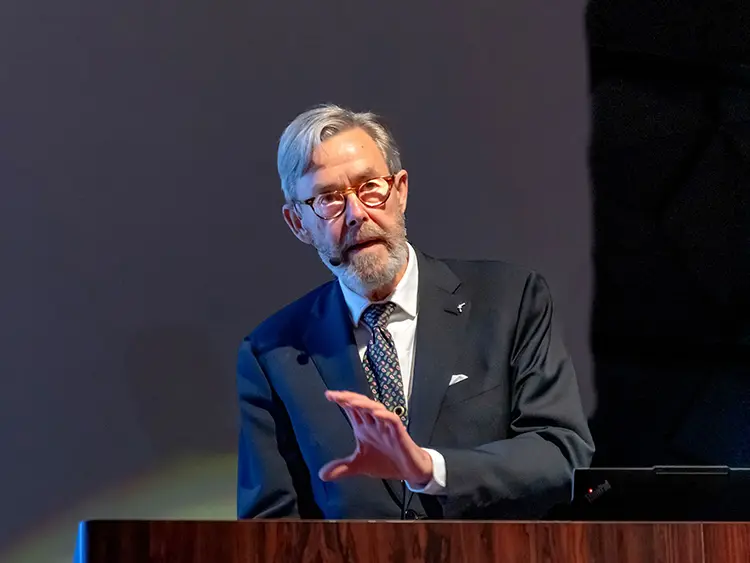 ダン・エリクソン先生